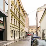 Apartment Linda Prague